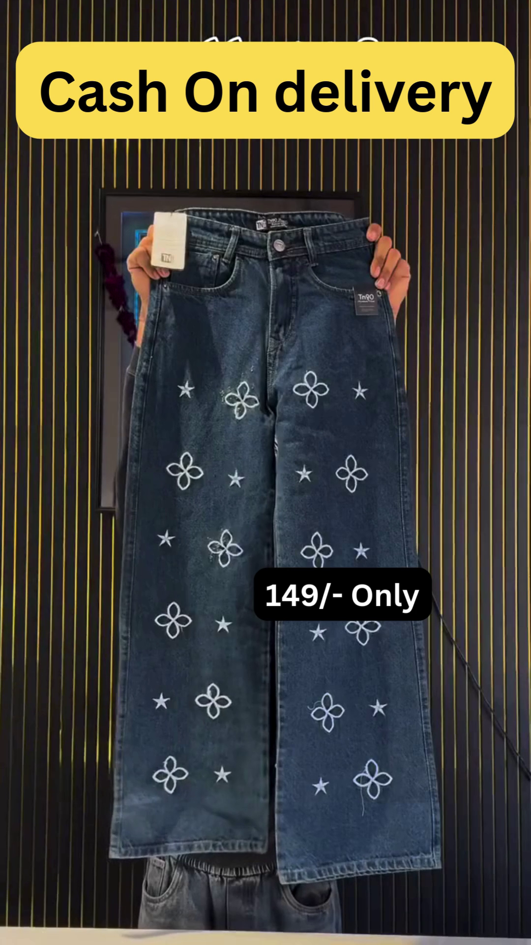 Trendy Printed Wide-Leg Jeans