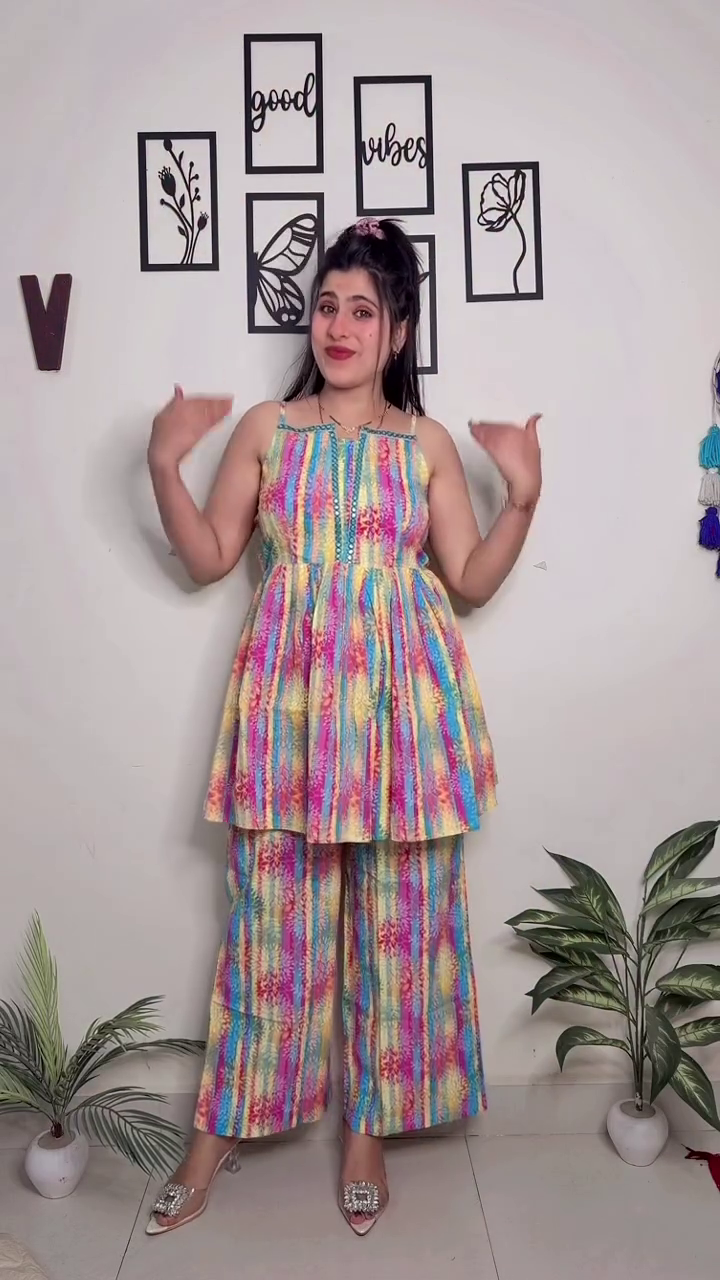 Chic High-Waisted Wide-Leg Trousers