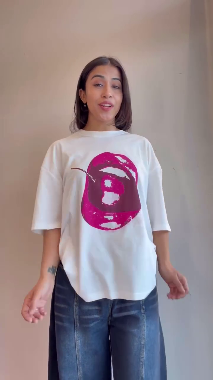 Relaxed Minimal Everyday Tee