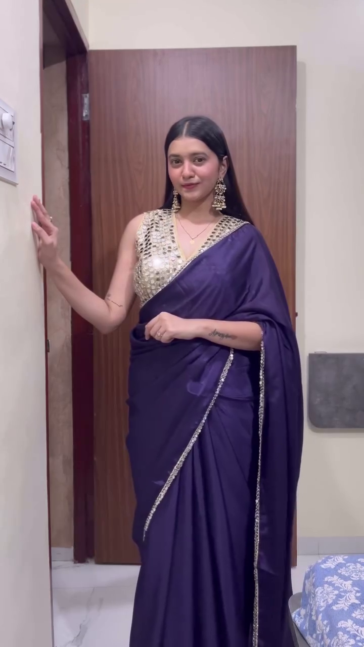 Radiant Festive Saree Elegance