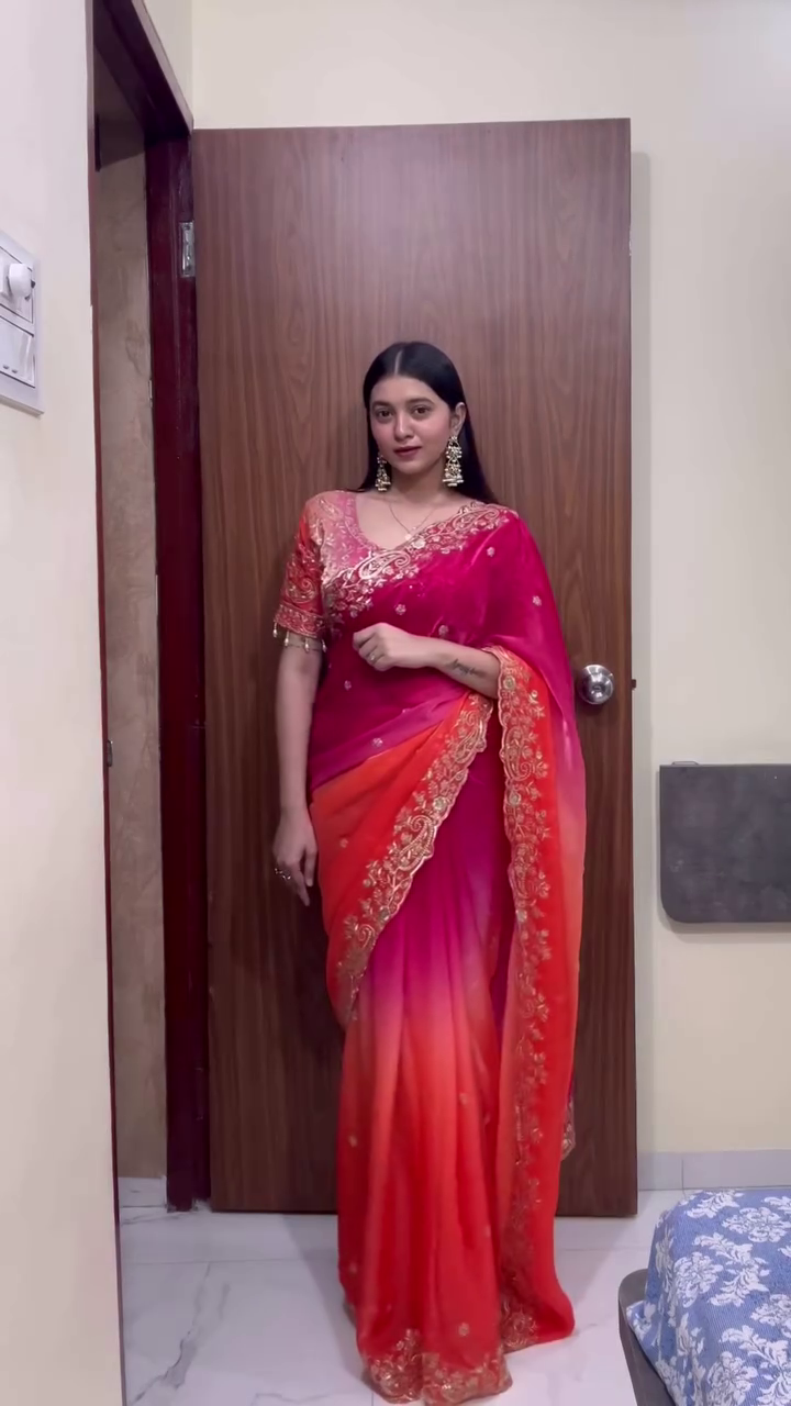 Radiant Festive Saree Elegance