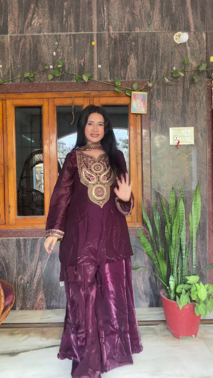 Elegant Traditional Anarkali Suit Set with Dupatta