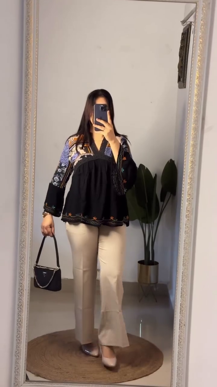 Elegant Women's Printed Boho Casual Tunic Top