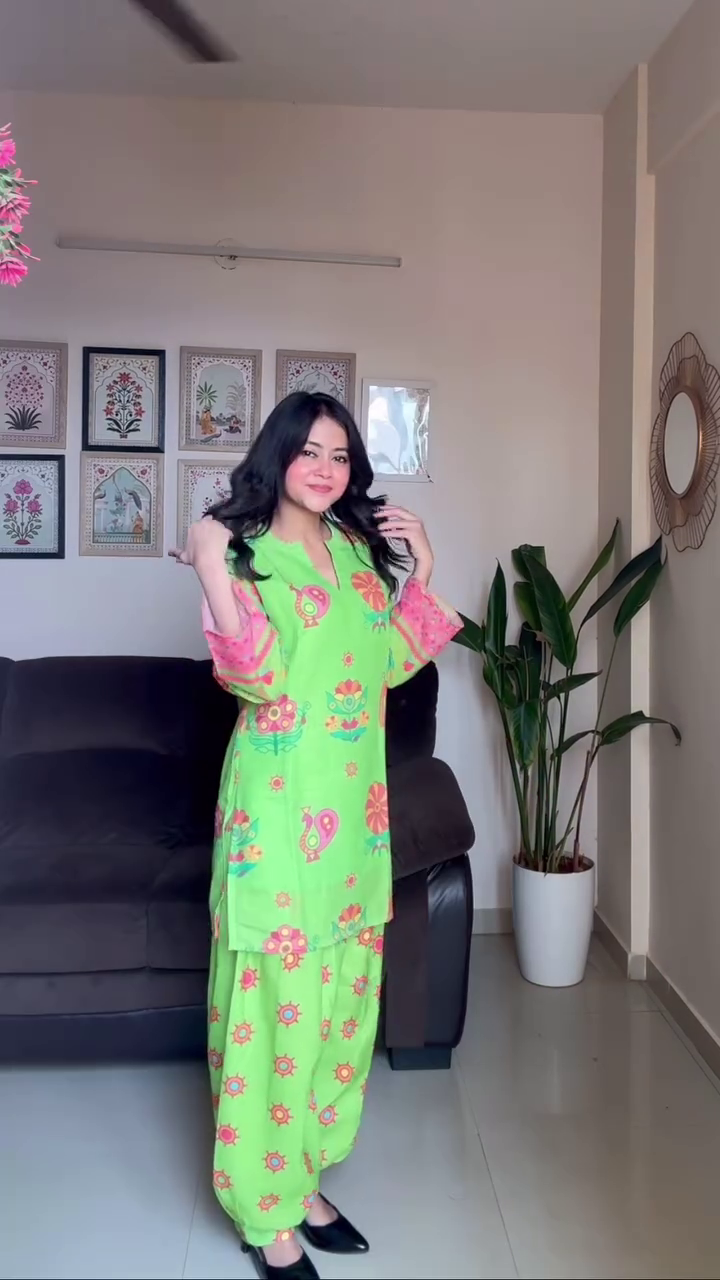 Premium Women's Ethnic Kurta Set – Comfortable Daily Wear Indian Salwar Suit