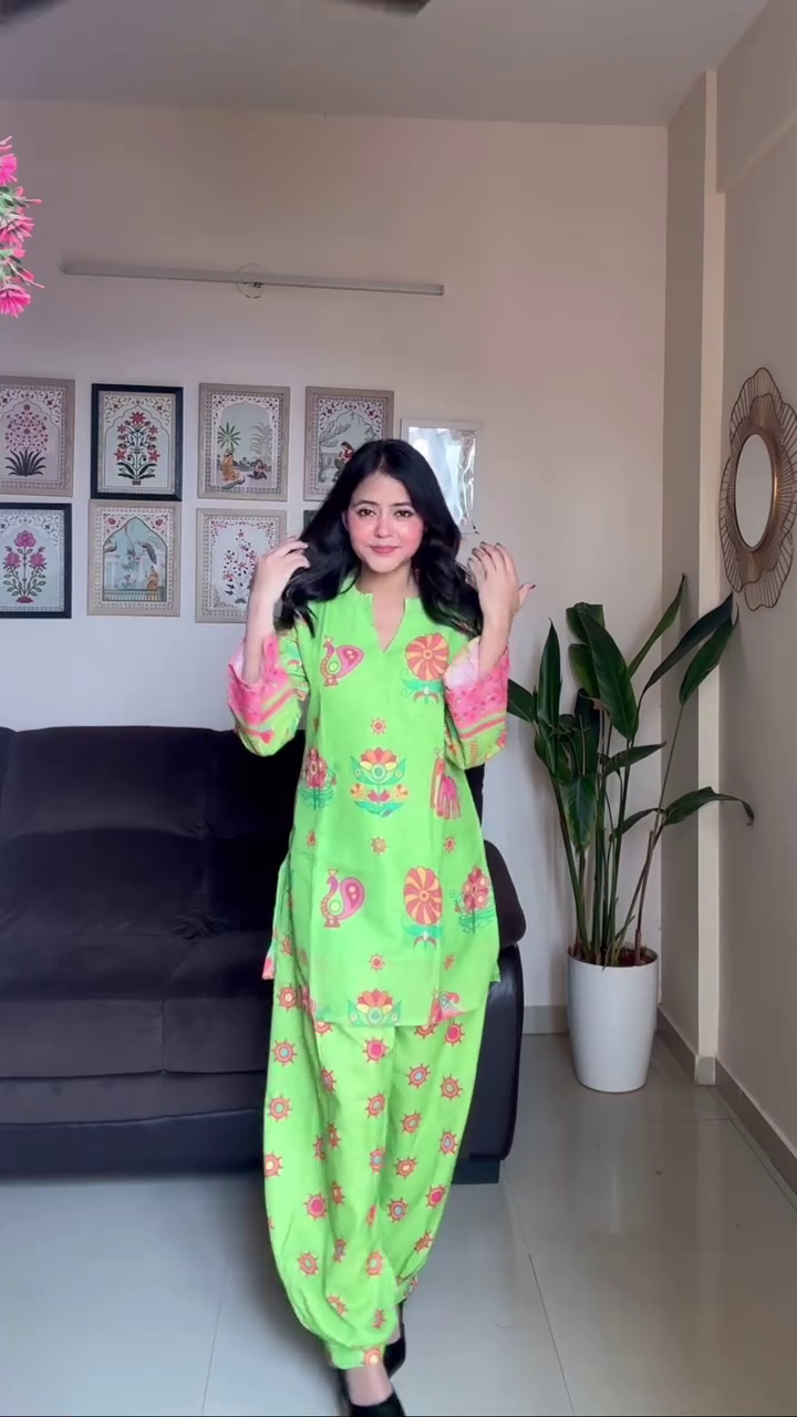 Premium Women's Ethnic Kurta Set – Comfortable Daily Wear Indian Salwar Suit