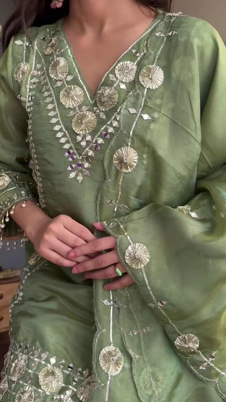 Elegant Women’s Festive Ethnic Wear Kurta Set with Dupatta